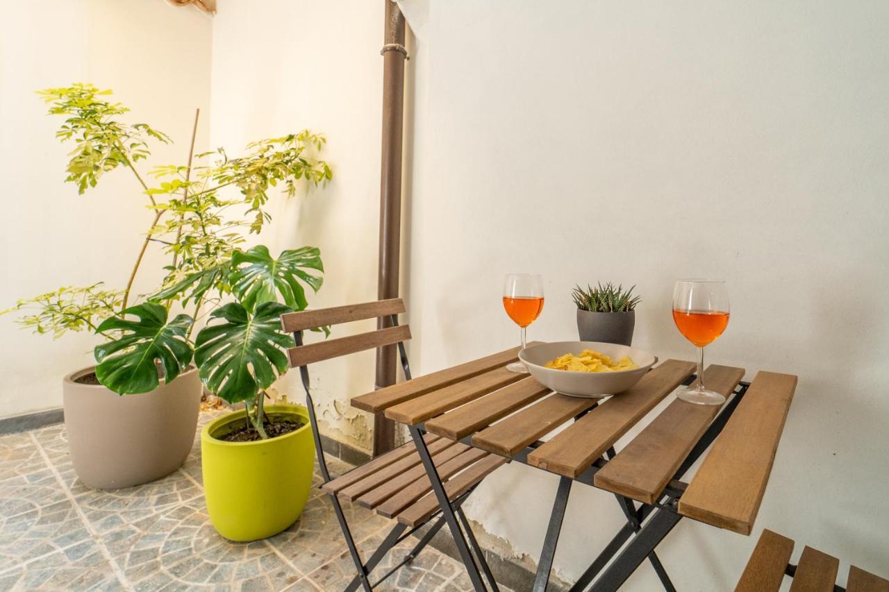 Casa Borbonica Cozy Apartment In Ortigia Ground Floor Сиракузы Экстерьер фото