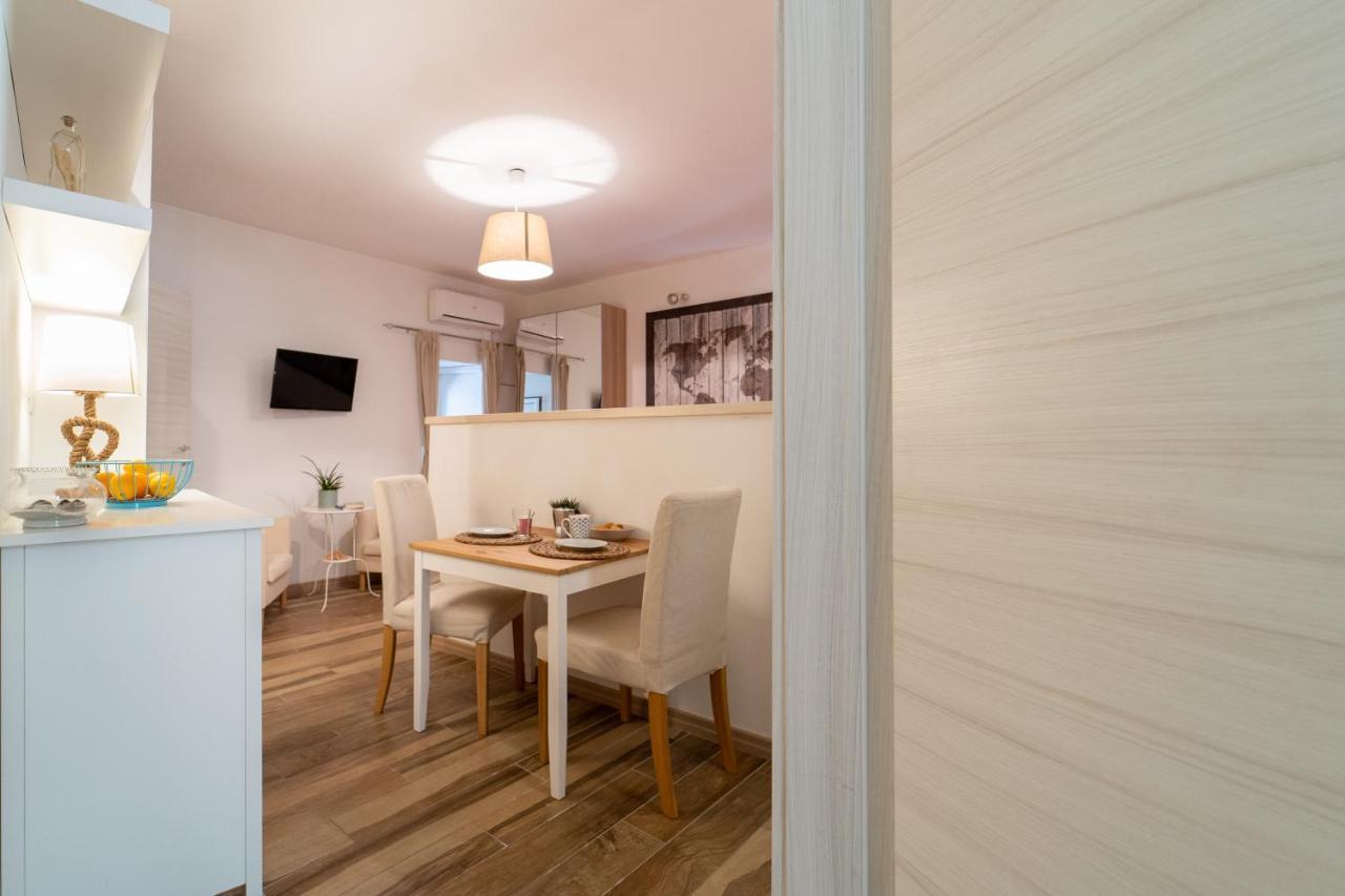 Casa Borbonica Cozy Apartment In Ortigia Ground Floor Сиракузы Экстерьер фото